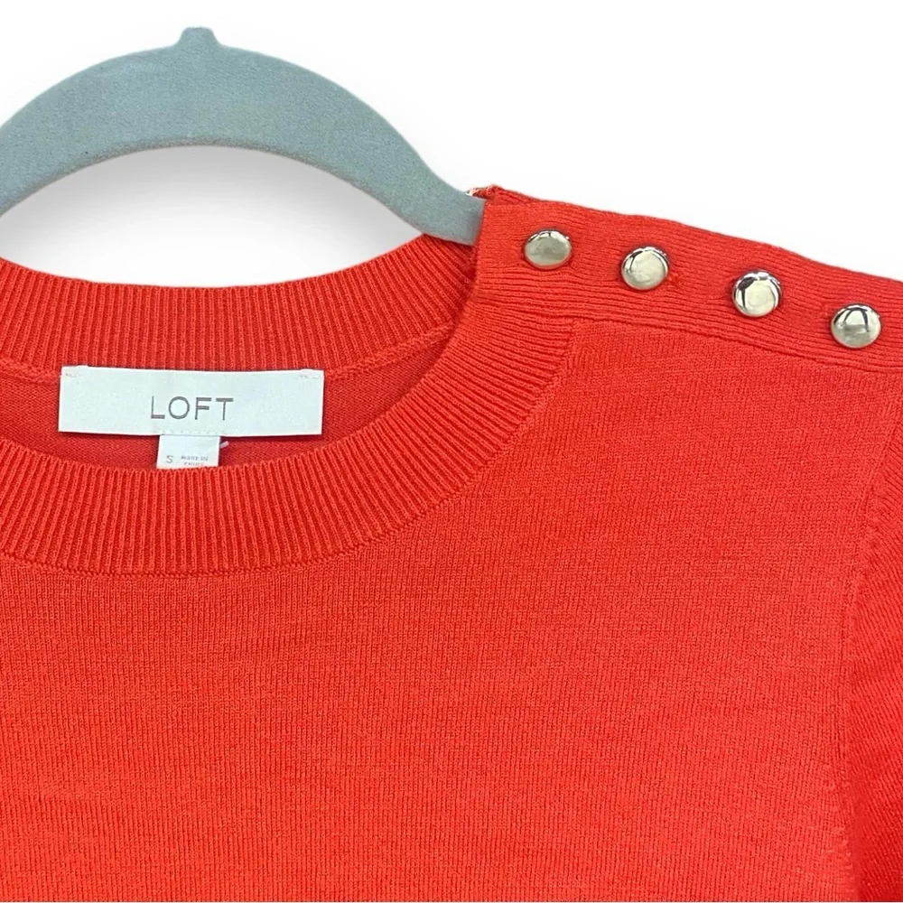 LOFT Round Neck Sweater Small - Picture 2 of 5